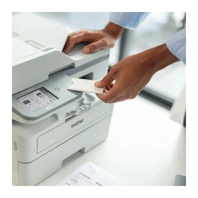 Многофункциональное устройство Brother MFCL2922DWYJ1