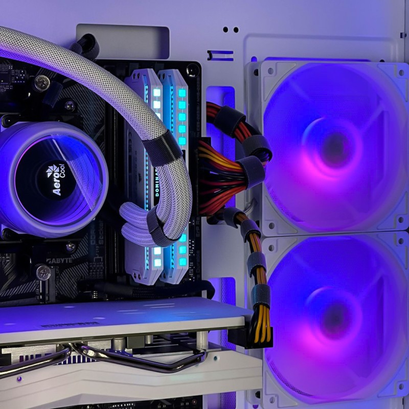 Игровой компьютер Ryzen 5 5600/RX 5700XT 8GB "CYBERPUNK ULTRA WHITE"