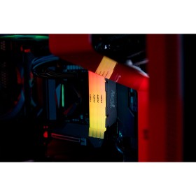 Модуль памяти для компьютера DDR4 16GB (2x8GB) 4600 MHz Renegade RGB Kingston Fury (ex.HyperX) (KF446C19RB2AK2/16)