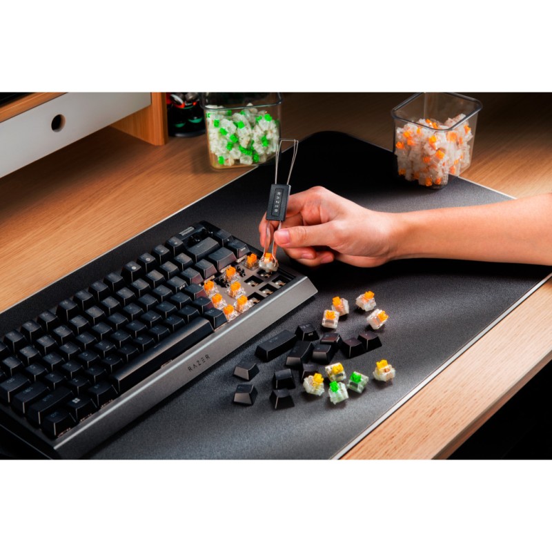 Клавиатура Razer BlackWidow V4 75 USB UA Black (RZ03-05000100-R3M1)